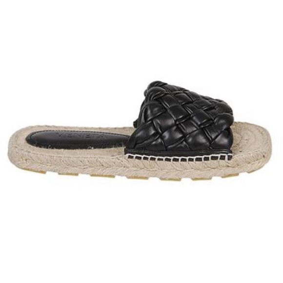 Bottega Veneta Shoes - Bottega Veneta Women Jack Flat Sandal Nappa Weaving Foulard Black Sandal